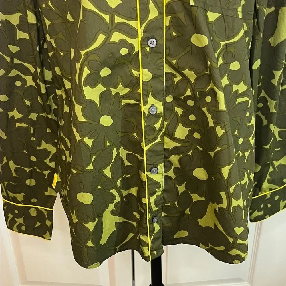 J Crew Reimagined Camo Flower Olive Green Women’s Button Down Yellow Small NW